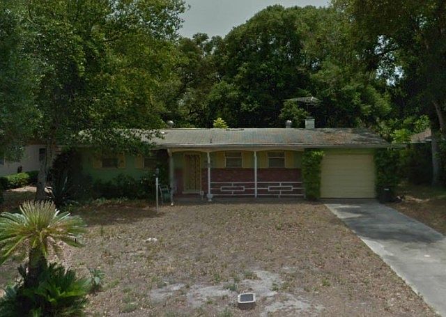 1st image of 74 Sanchez Ave