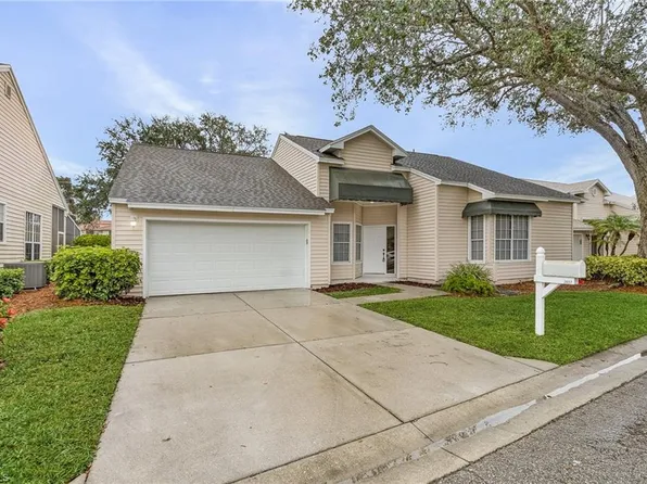 2657 Aft AVE, NAPLES, FL 34109