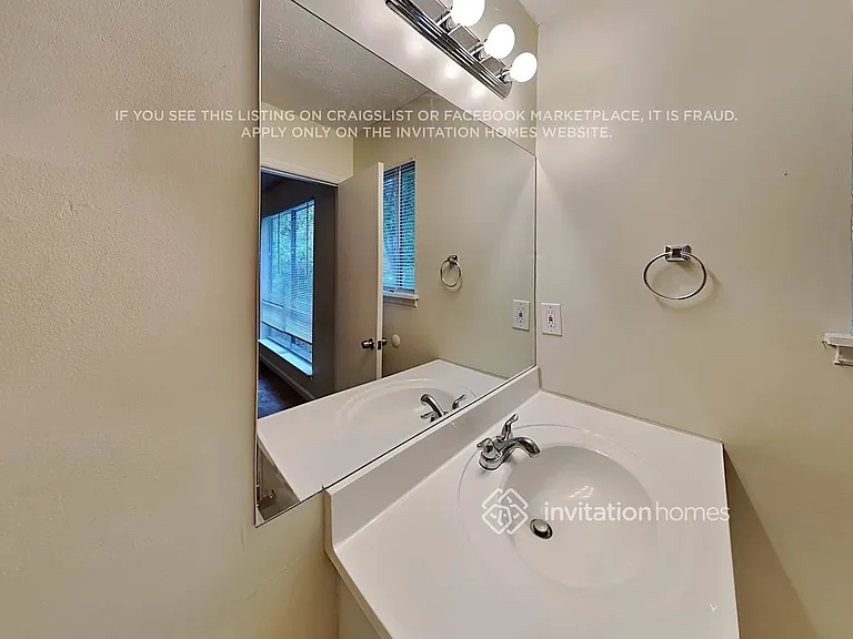 614 Oxford Hall Dr — Photo 15