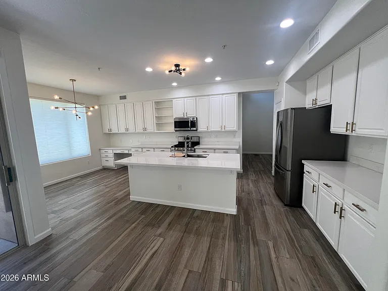10620 E Tierra Buena Ln — Photo 9