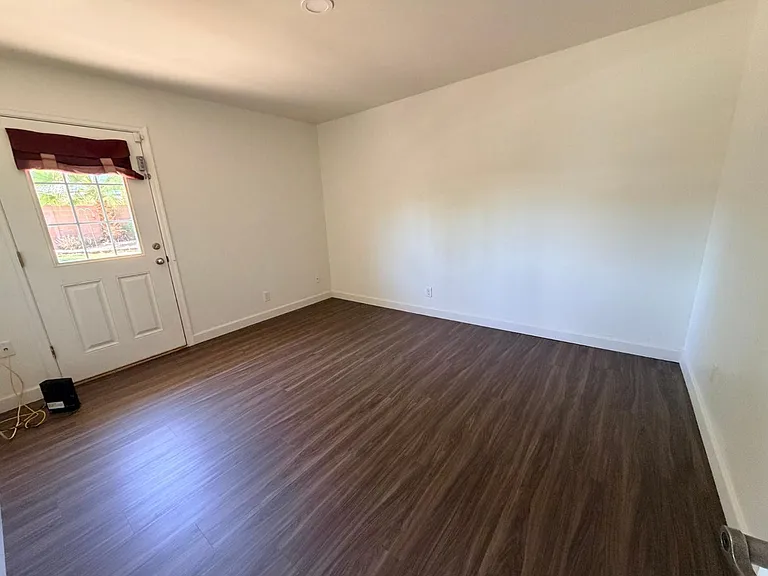 2314 N 64th Pl — Photo 14