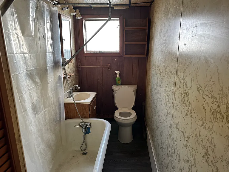 210 Harrison St — Photo 5