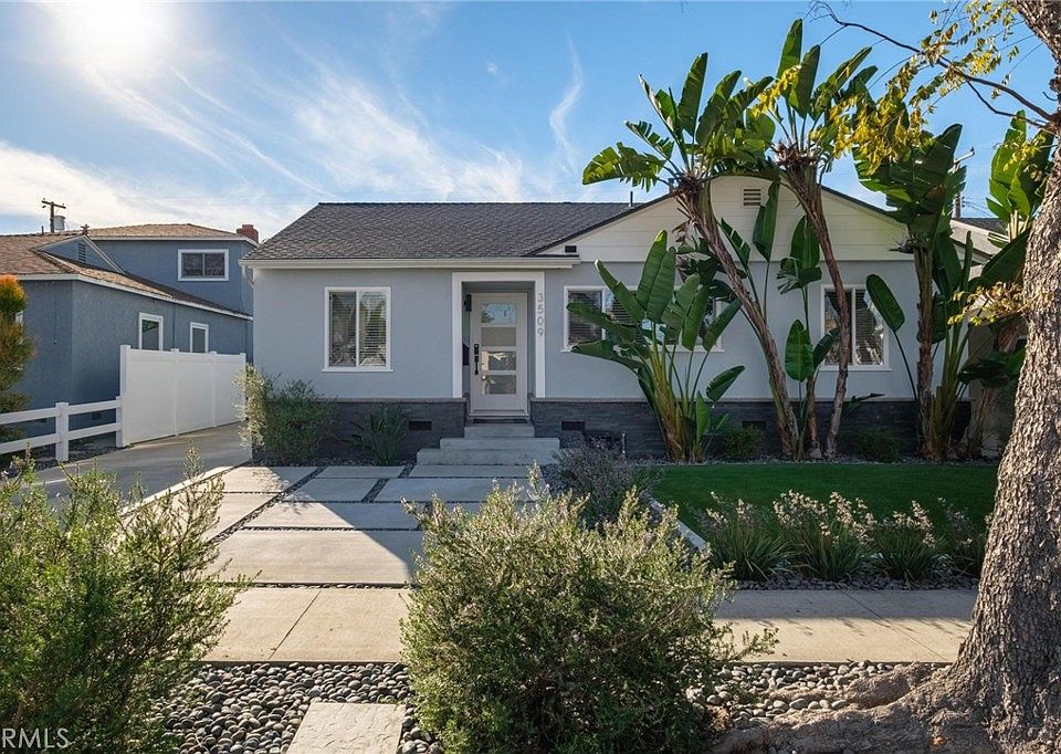 1st image of 3509 Volk Ave