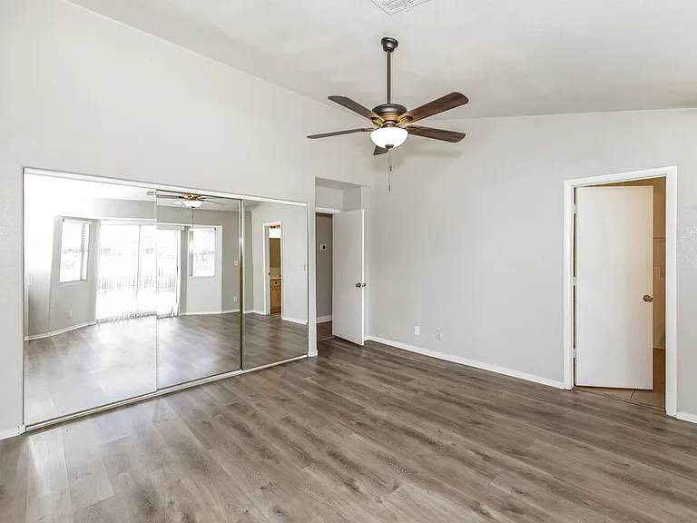 5775 Canyon Oak Cir — Photo 11