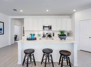 226 Draper Shadows Dr, Willis, TX 77378