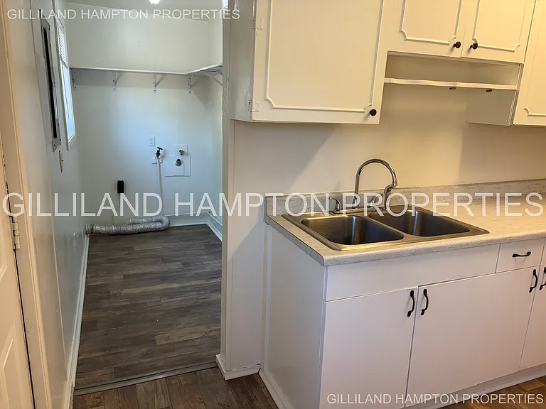 725 SW 7th St — Photo 19
