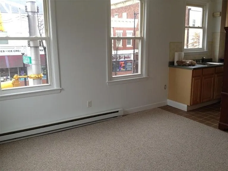 521 Cambridge St #3 — Photo 3