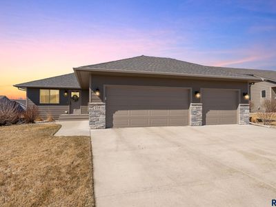 709 N Copper Ave, Brandon, SD, 57005