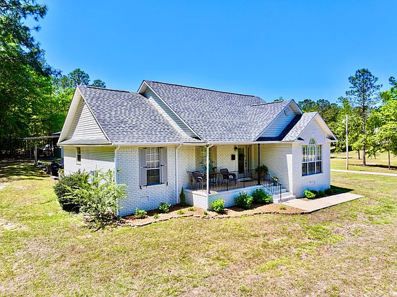 4th image of 155 Moree Dr