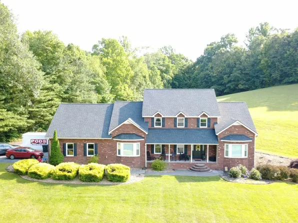 782 Quail Hollow Dr, Elizabethton, TN 37643