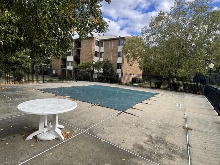 11240 Cherry Hill Rd #203 — Photo 18