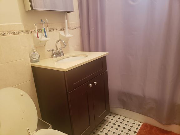 5th image of 515 W 113th St #1S