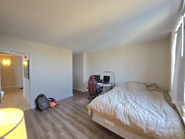 526 Pacific Ave — Photo 21