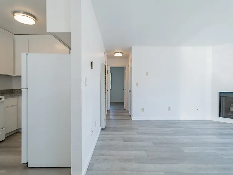 217 Berry St #H — Photo 1