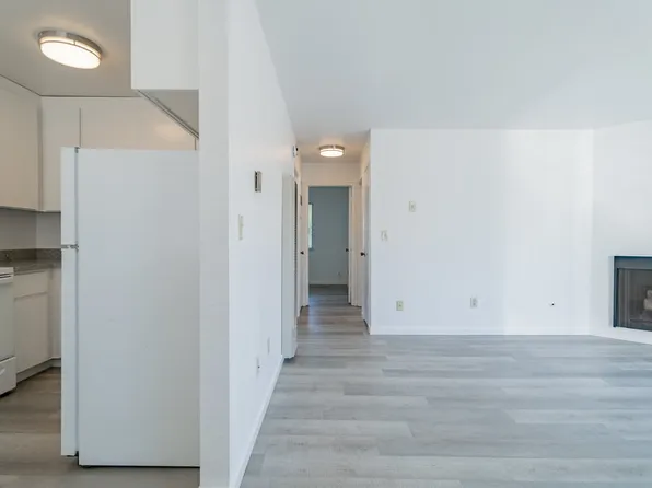 217 Berry St #H, Santa Cruz, CA 95060