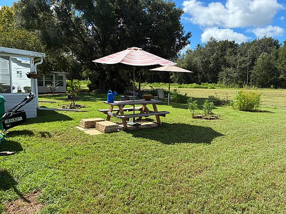 4th image of 17754 SE 95th Cir
