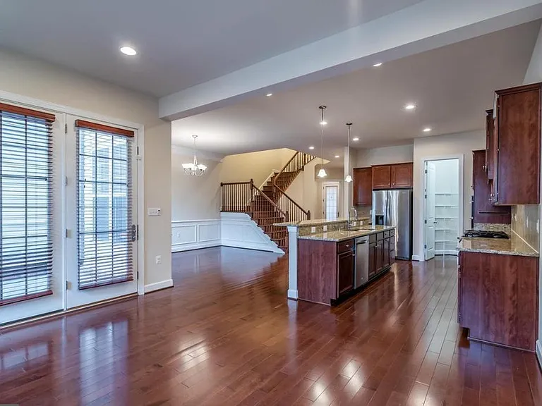 42329 Benfold Sq — Photo 4