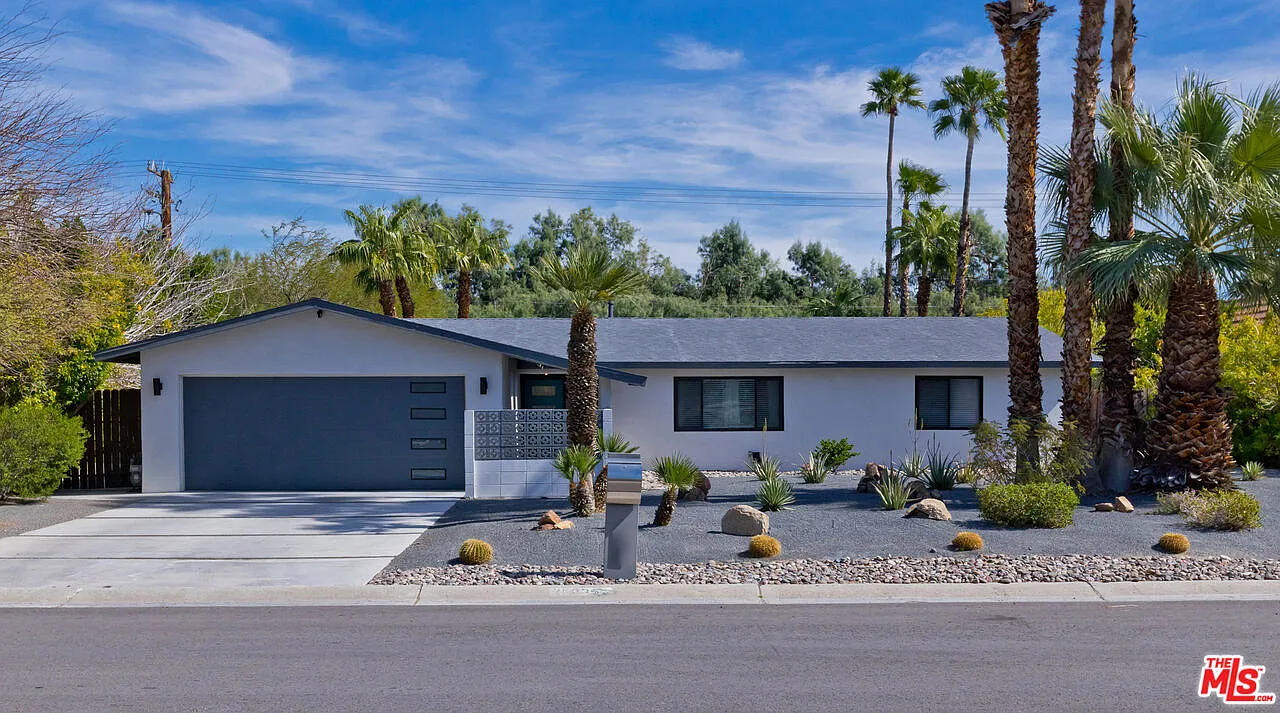 3 bed, 2.0 bath, 1696 sqft, $5,995 — Photo 1