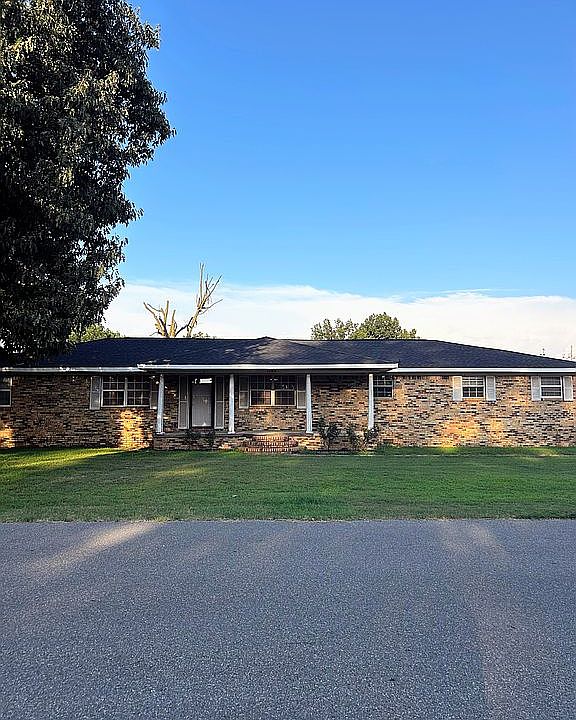 1st image of 1104 Bland Ave