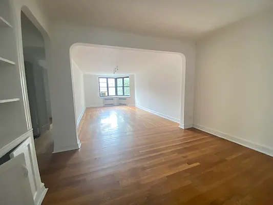 Rented by Lang Realty LLC | media 2