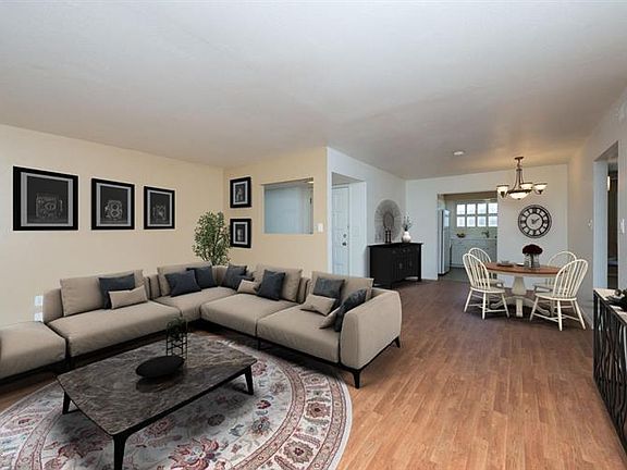 4th image of 7725 E Mariposa Dr