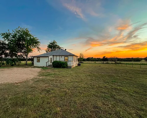 2900 County Road 285 Photo 1