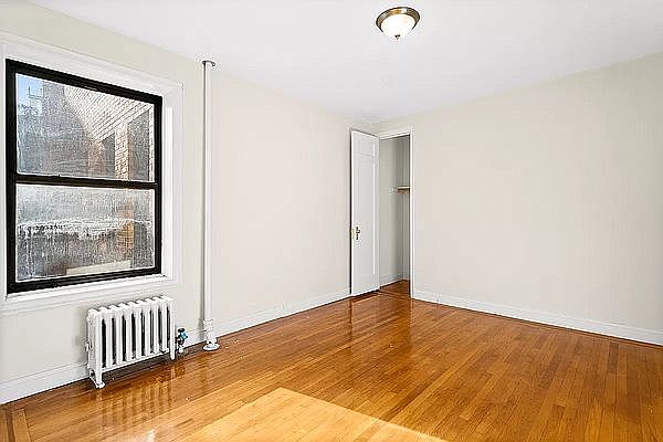 2nd image of 98 Arden St #4A