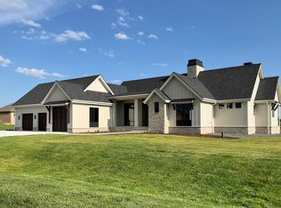 276 S Sagebrush Trail, North Platte, NE 69101