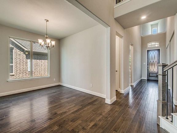 3rd image of 14235 Gatewood Ln