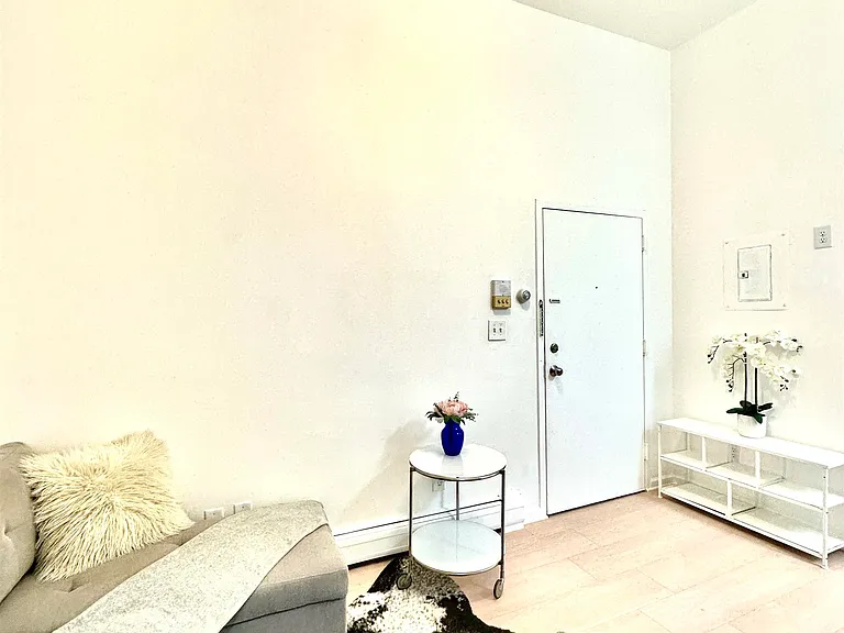 86 South St #1 — Photo 8