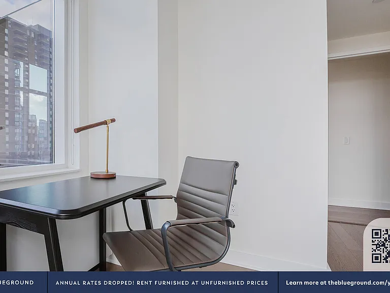 450 W 42nd St #29B — Photo 17