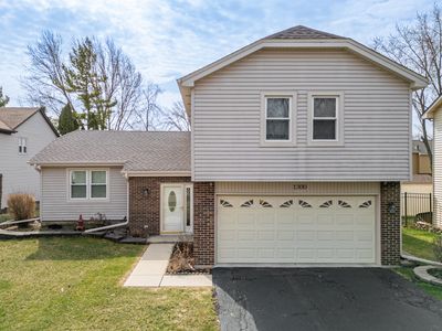 1300 Big Horn Trl, Carol Stream, IL, 60188
