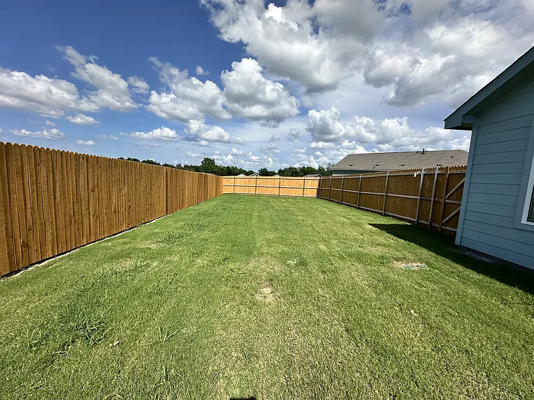 3703 Longleaf Dr — Photo 13