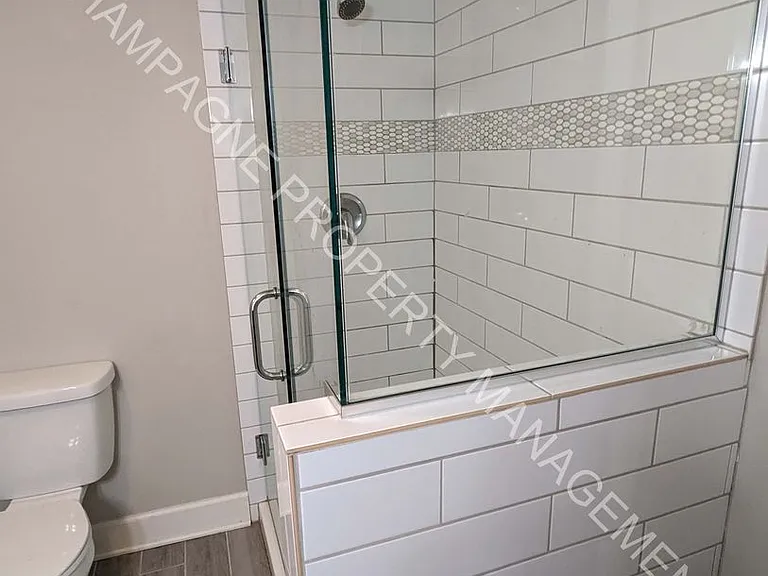 920 Ward Pkwy — Photo 8