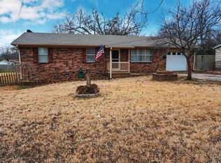 405 Minor St, Tahlequah, OK 74464
