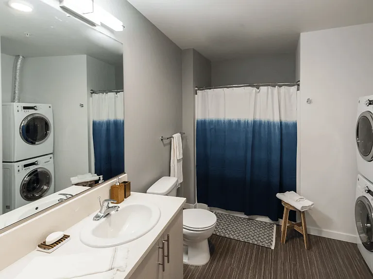 Session Apartments — Photo 14