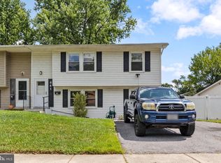 641 Chapelview Dr, Odenton, MD 21113