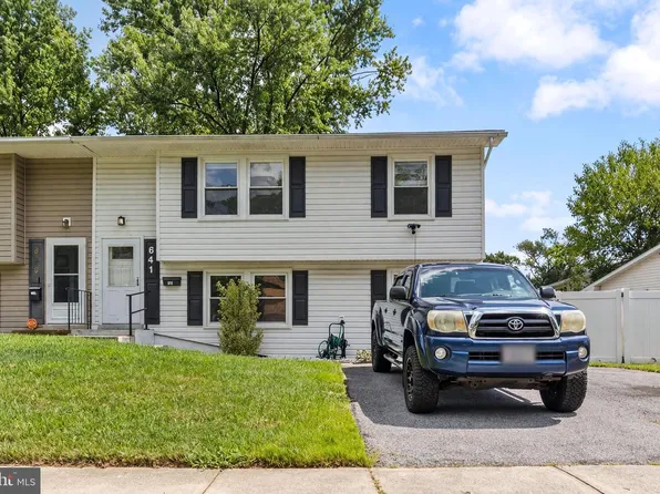 641 Chapelview Dr, Odenton, MD 21113