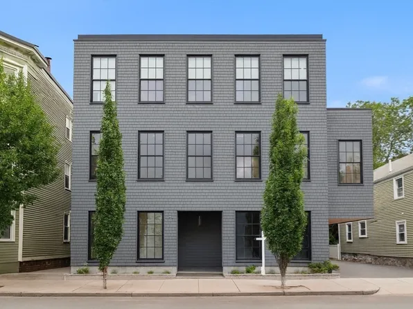 618 E 2nd St Unit 2, South Boston, MA 02127