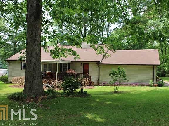 3rd image of 8176 Bamby Ln