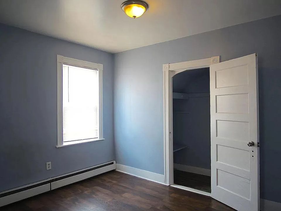 1st image of 159 Whitford Ave
