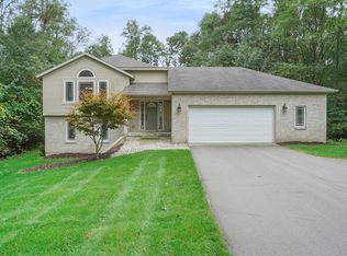 3510 Trail West Dr NE, Grand Rapids, MI 49525