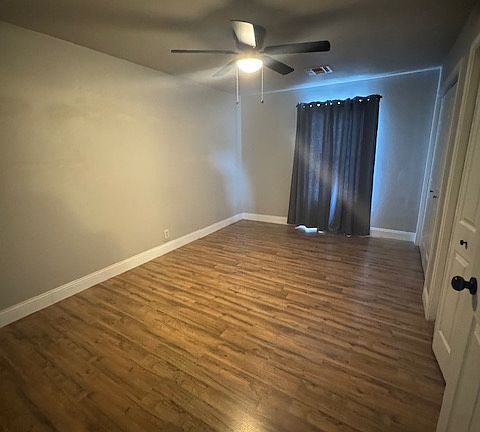 2nd image of 4922 NW Ozmun Ave