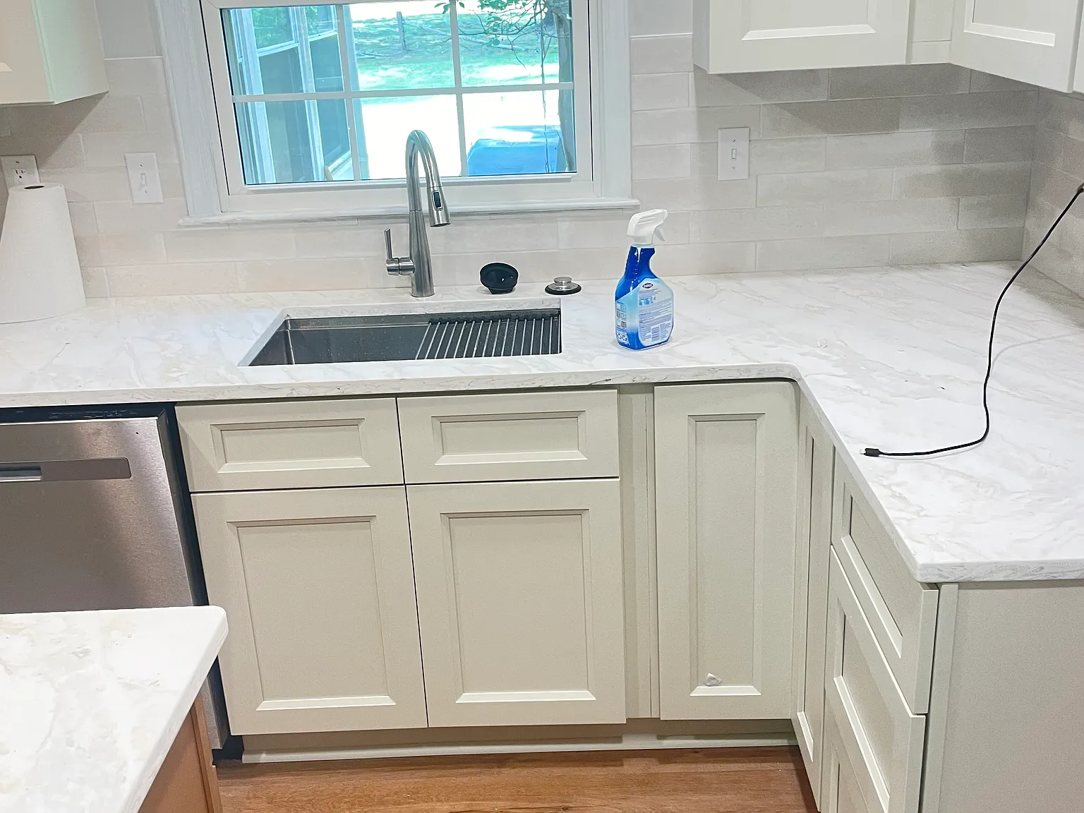 4 bed, 1770 sqft, $2,600 — Photo 2