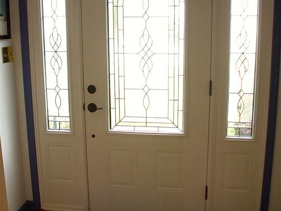 2nd image of 523 Acland Blvd