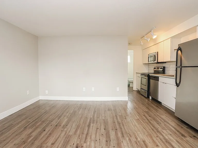 2441 S. York St. — Photo 25
