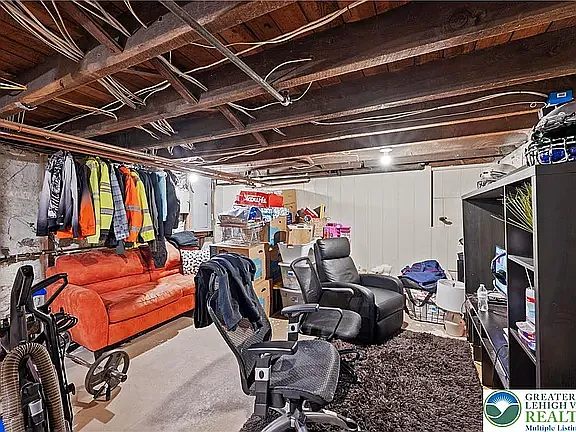 2221 N 1st Ave — Photo 21