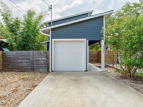 3rd image of 6503 Felix Ave Unit 2