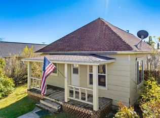 210 3rd Ave N, Stanford, MT 59479