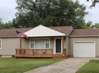 704 Conger Ave, Burlington, KS 66839
